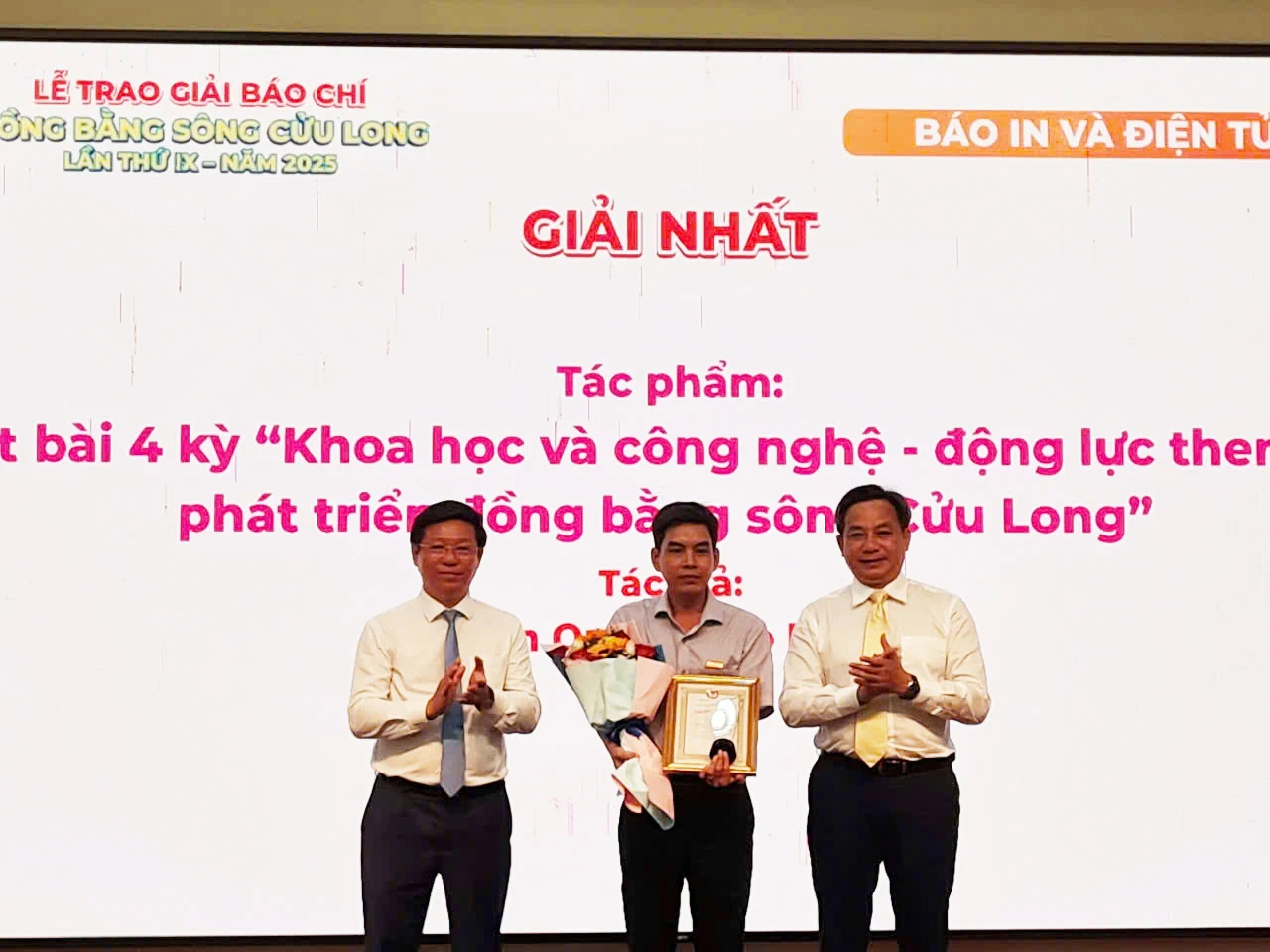 Trao Giải Báo chí ĐBSCL lần thứ IX